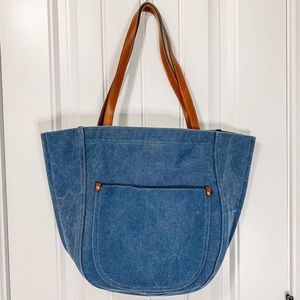 Carly Jean Los Angeles Tote